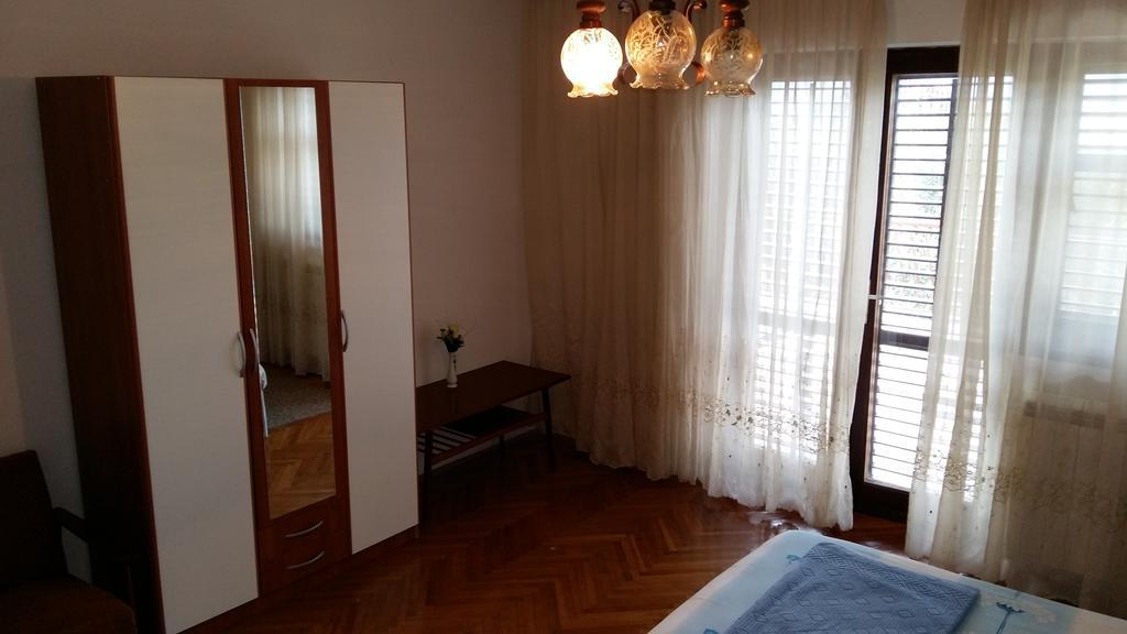 Апартаменты Apartman Dukic Трогир Экстерьер фото